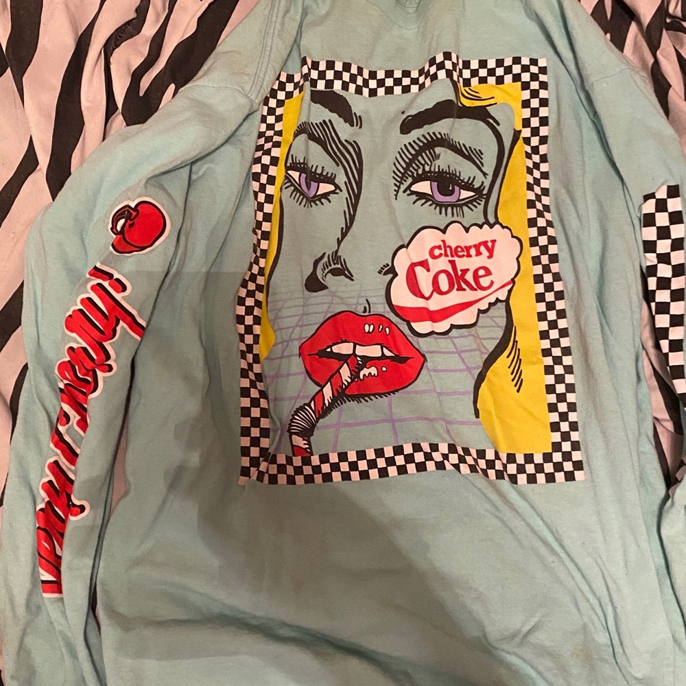 cococola shirt